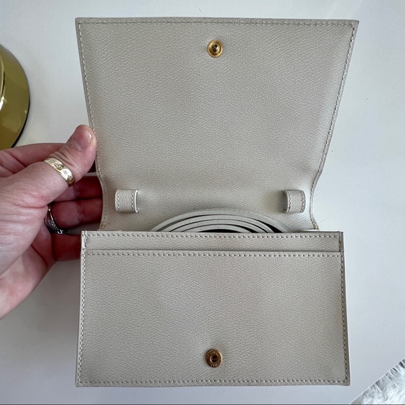 CHARLOTTE OLYMPIA
Feline metallic printed textured-leather clutch - Picture 5 of 12